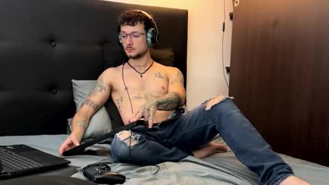 Snapshot of neythancopper chatting on 02.11.26 neythancopper online show from 02.11.26