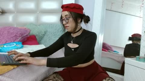 nezzukoo online show from 04.10.26