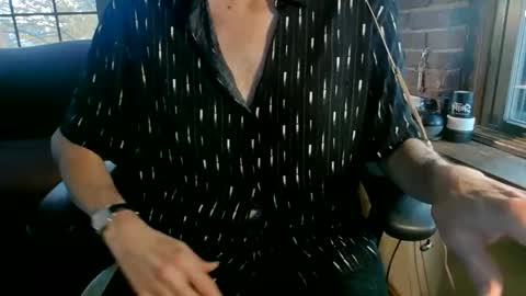 Snapshot of nfgwholoves2cum chatting on 10.21.25 NFG Nice Friendly Guy Dick online show from 10.21.25