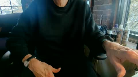 Snapshot of nfgwholoves2cum chatting on 10.26.25 NFG Nice Friendly Guy Dick online show from 10.26.25