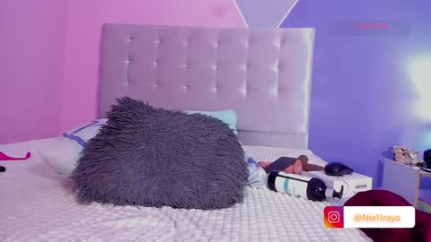 N I A online show from 12.10.24