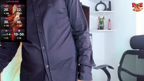 Snapshot of niall_falcon chatting on 12.06.24 Niall online show from 12.06.24