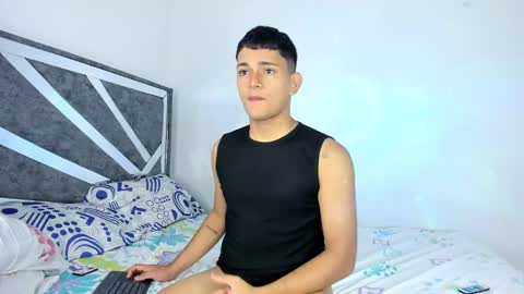 Snapshot of niall_falcon chatting on 02.27.25 Niall online show from 02.27.25