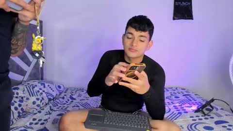 Snapshot of niall_falcon chatting on 11.15.25 Niall online show from 11.15.25