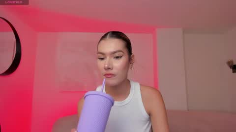 Call me Nia  online show from 07.17.26