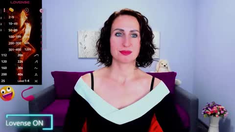 niasmithh online show from 10.02.25