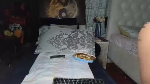 Lilly online show from 11.04.25