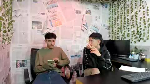 Snapshot of nice_boys11 chatting on 06.26.26 nice_boys11 online show from 06.26.26