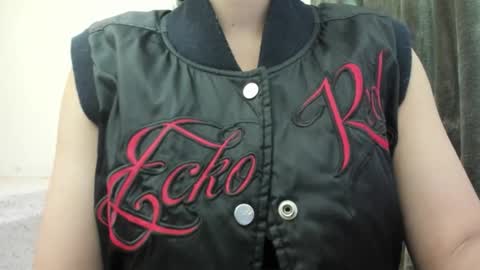 Snapshot of nicebrown chatting on 11.04.25 Sfora online show from 11.04.25