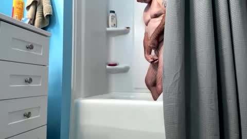 NiceCurvedOne online show from 01.06.25