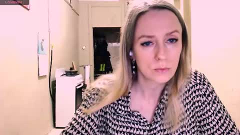 Snapshot of nicekat chatting on 07.03.26 Kathrine online show from 07.03.26