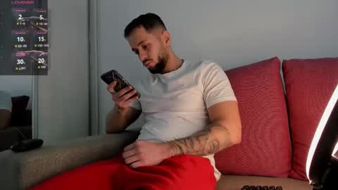 Snapshot of nicholassx chatting on 10.01.25 Nicholassx online show from 10.01.25