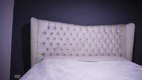 Snapshot of nichole_bree chatting on 10.11.25 Nichole online show from 10.11.25