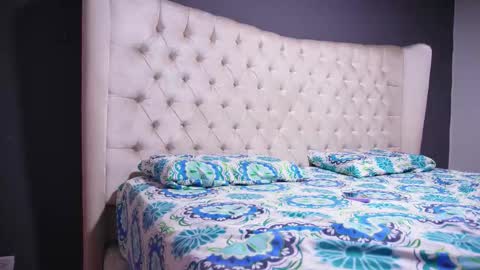 Snapshot of nichole_bree chatting on 11.02.25 Nichole online show from 11.02.25