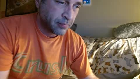 Snapshot of nichous77 chatting on 02.21.25 Nick online show from 02.21.25