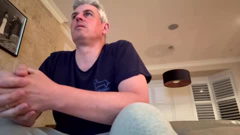 nick578320 online show from 11.03.25