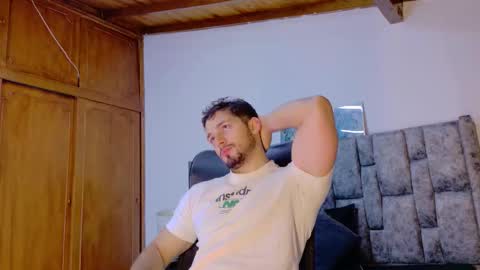 Snapshot of nick_moss_ chatting on 02.12.26 nick_moss_ online show from 02.12.26