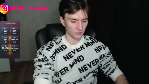 Snapshot of nick_owner chatting on 10.13.25 Nick online show from 10.13.25