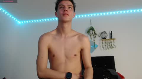 Snapshot of nick_torn chatting on 05.19.26 Nick online show from 05.19.26