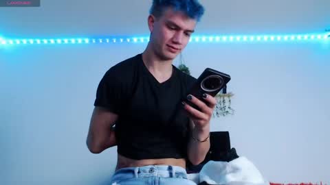 Snapshot of nick_torn chatting on 06.05.26 Nick online show from 06.05.26