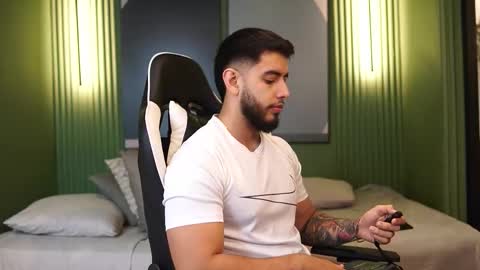 Jhohan online show from 10.21.25