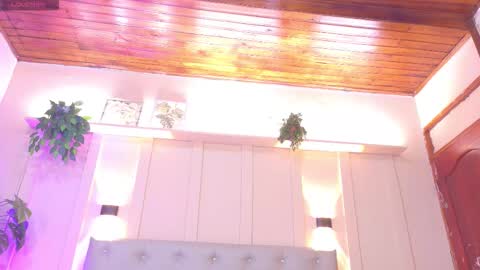 Your baby Nicol  online show from 12.20.25