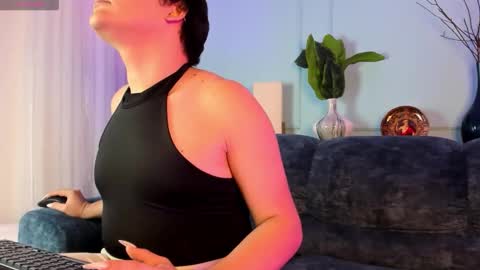 nicki_ripperton online show from 01.08.26