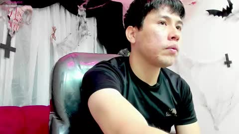 Nickk Wolff online show from 10.15.25