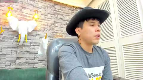 Nickk Wolff online show from 11.11.25