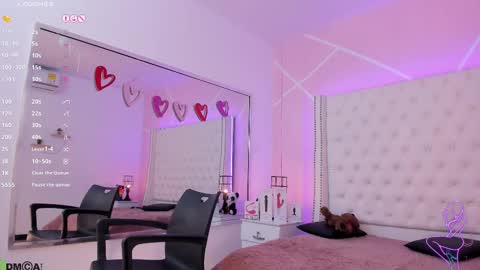 Snapshot of nickky_thompson chatting on 02.25.25 nickky online show from 02.25.25