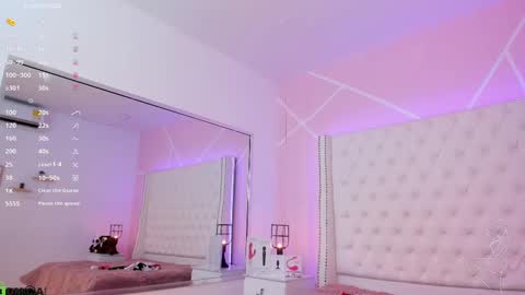 Snapshot of nickky_thompson chatting on 03.05.25 nickky online show from 03.05.25