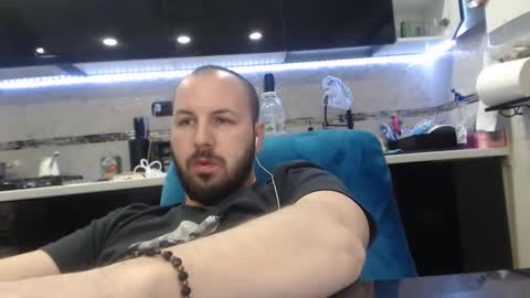 Julian online show from 03.31.26