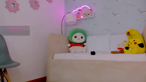 Nicolas online show from 01.17.25