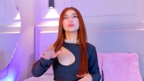 Snapshot of nicky_belmonth chatting on 11.11.25 nicky_belmonth online show from 11.11.25