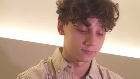 Snapshot of nicky_neal chatting on 10.20.25 Nicky Neal online show from 10.20.25