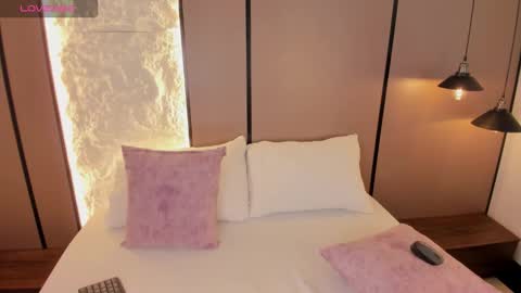 Nicky  online show from 11.16.25