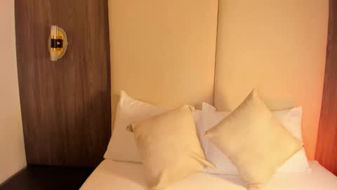 Snapshot of nicky_peyton chatting on 02.25.26 Nicky online show from 02.25.26