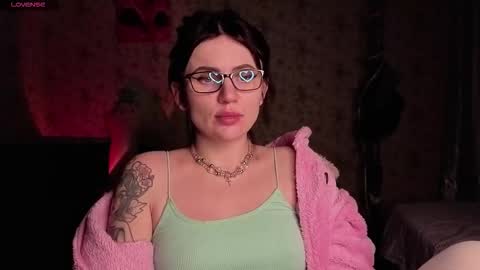 Nicky Weekends online show from 01.31.26