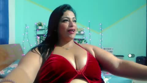 nickyribeiro online show from 02.14.25