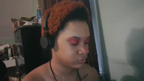 nickythehawtie online show from 02.18.26