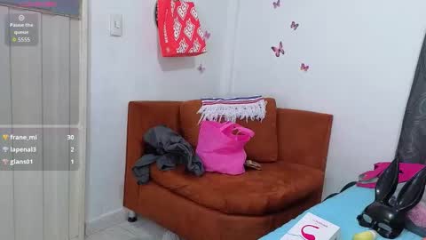 Nicolle online show from 01.09.26