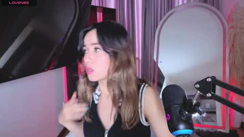 Nicky online show from 10.02.25