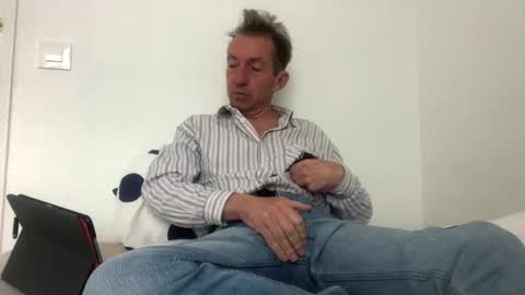 Nico online show from 02.15.25