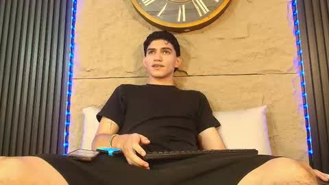 nico_monroet online show from 06.04.26