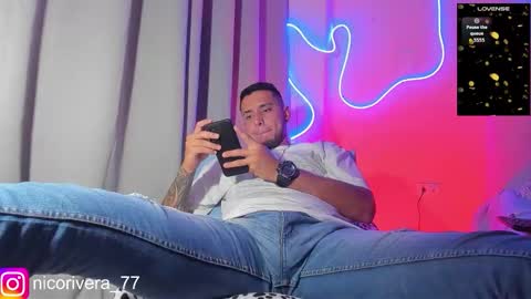 Nicolas online show from 12.19.25