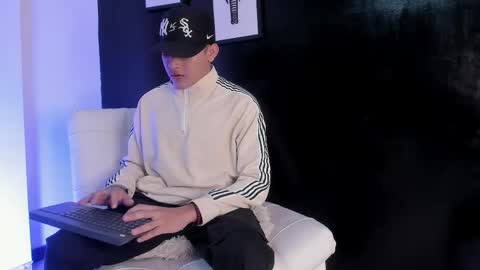 Snapshot of nico_saint_ chatting on 06.03.26 nico_saint_ online show from 06.03.26