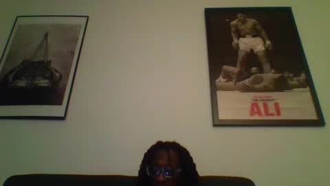 Snapshot of nicocoulombe chatting on 04.06.26 dickson85 online show from 04.06.26