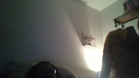 Snapshot of nicocoulombe chatting on 04.11.26 dickson85 online show from 04.11.26