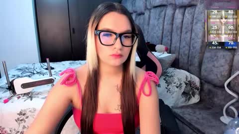 YuliEM online show from 10.18.25