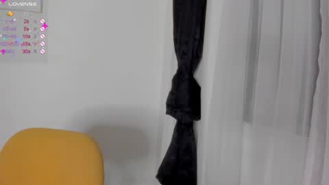 Snapshot of nicol_gw2025 chatting on 03.10.25 Nicol Gw online show from 03.10.25